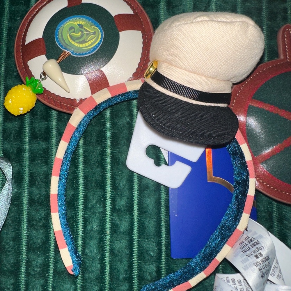 Disney Jungle Cruise 🚢 Loungefly Mini Backpack 🎒 and Ears Set - Picture 4 of 11